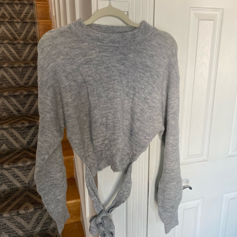 Divided Wool Long Sleeve Sweater